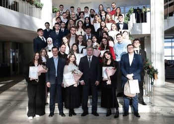 Ульяновские студенты получили от Русских стипендии Клауса