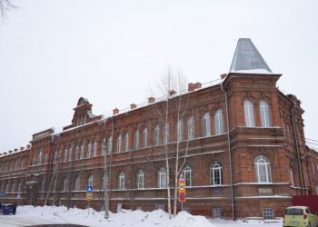 Здание училища графа Орлова-Давыдова и дом священника Остроумова взяты под охрану в Ульяновске