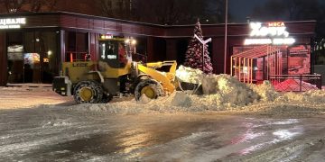 В Ульяновске начали активнее реагировать на жалобы горожан о парковках у магазинов