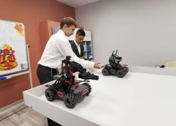 Ульяновских  старшеклассников приглашают на бесплатный курс робототехники от Яндекс Лицея