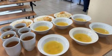 Более 50 тысяч ульяновских школьников получают бесплатное горячее питание