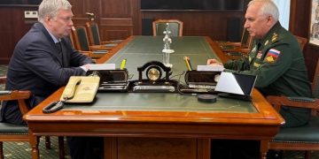 Русских и Горемыкин обсудили создание в Ульяновске самостоятельного лётного училища ВТА