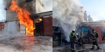 В Ульяновске ликвидировали пожар в двухэтажном гараже на Московском шоссе