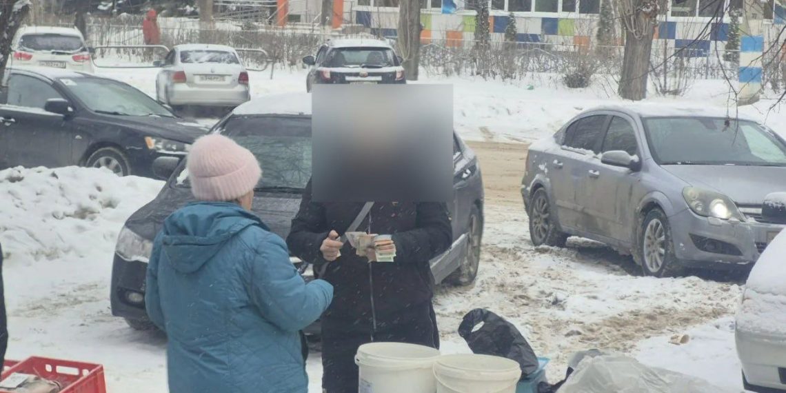 В Заволжском районе Ульяновска продолжают штрафовать уличных торговцев