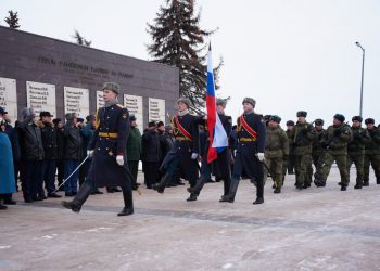 В Ульяновске почтили память героев и жертв блокадного Ленинграда