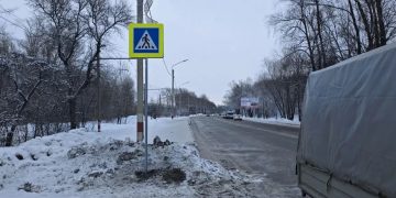 В Ульяновске расчистили перекрестки и обработали тротуары