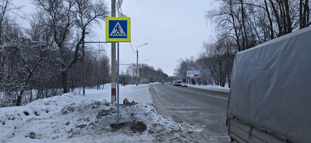 В Ульяновске расчистили перекрестки и обработали тротуары