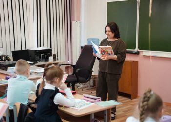 Десять ульяновских педагогов приедут в сельские школы по программе «Земский учитель» в 2026 году