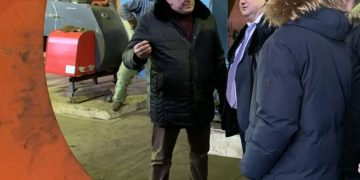 Мэр Болдакин проверил ремонт котла на «Патронном заводе»