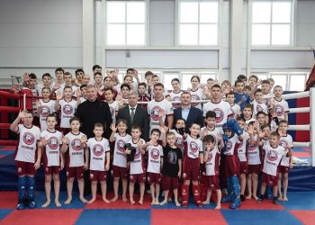 В Ульяновске детей из семей участников СВО приглашают на бесплатный кикбоксинг