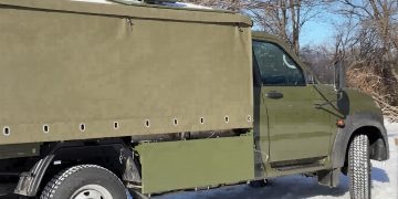 В зону СВО поступили автомобильные кухни на базе ульяновских внедорожников