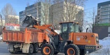 237 самосвалов с нега за сутки вывезли ульяновские дорожники