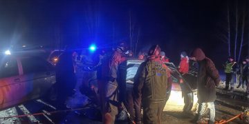 Под Ульяновском жёстко столкнулись «Шевронива», «двенашка» и «Приора»