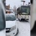 Трамваи на Радищева встали из-за припаркованного авто