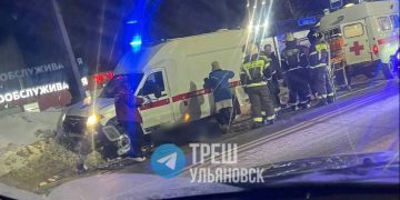 В соцсетях сообщили, что в Ульяновске скорая помощь насмерть сбила велосипедиста