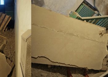 В квартире на улице Ростовской в Ульяновске рухнул потолок