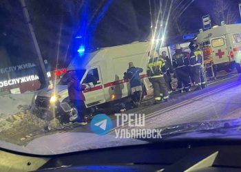 В соцсетях сообщили, что в Ульяновске скорая помощь насмерть сбила велосипедиста