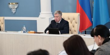 Русских намерен вывести из тени не менее 10% региональной экономики