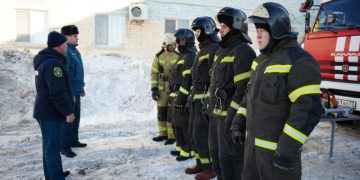 На базе ПАТП-1 в Ульяновске прошёл смотр противопаводковых сил и средств