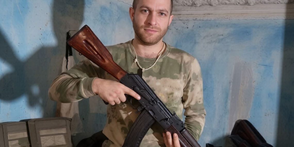 Димитровград простится с героем СВО Арменом Амхияном