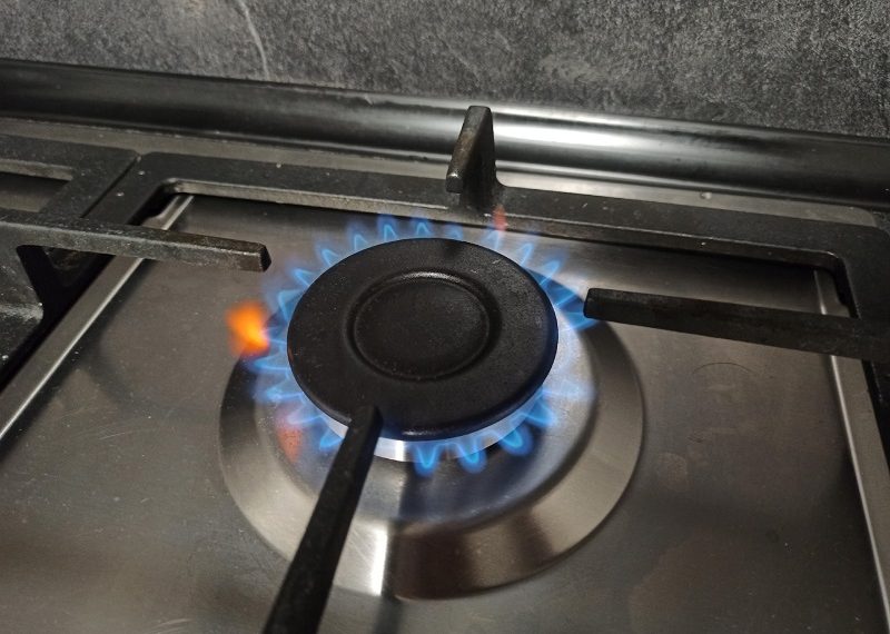 В Ульяновске на проспекте Гая из-за забытой на плите еды пострадал мужчина