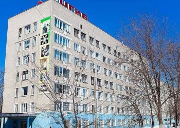 Руководство ульяновской ЦГКБ задолжало 8 млн на зарплату медикам