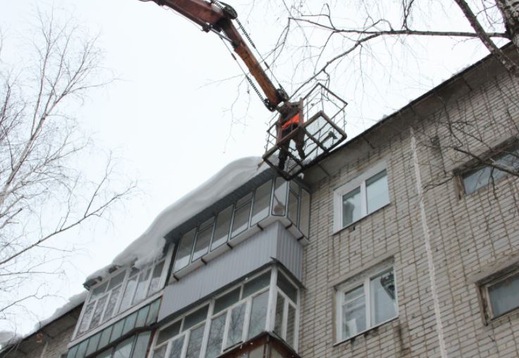 После ЧП на Ростовской в Ульяновске усилят проверку очистки крыш