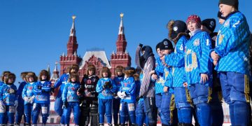 Ульяновская хоккейная команда «СШОР ВОЛГА-2014» стартовала на турнире Патриарха в Москве