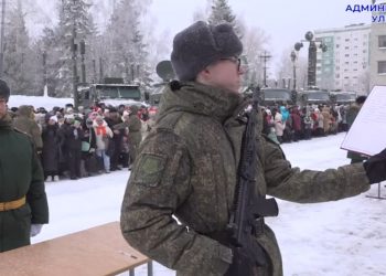 В Ульяновске чествовали выпускников военного учебного центра