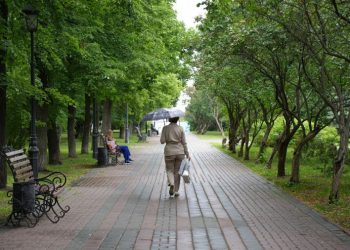 В Ульяновске восстановят 100 уличных диванов на центральных бульварах