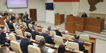 Утверждены поправки в бюджет Ульяновской области: деньги пойдут на больницы, дороги и школы