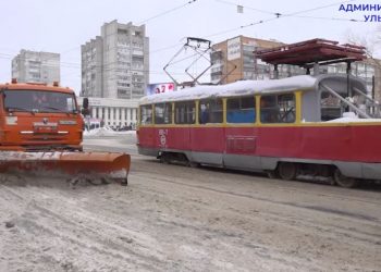 82 машины чистят Ульяновск: подробности дневной смены от «Дорремстроя»