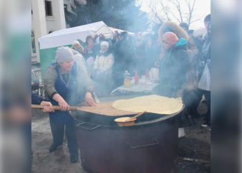 Метровый «Блин-Батюшка» станет главным угощением Масленицы в Сенгилее