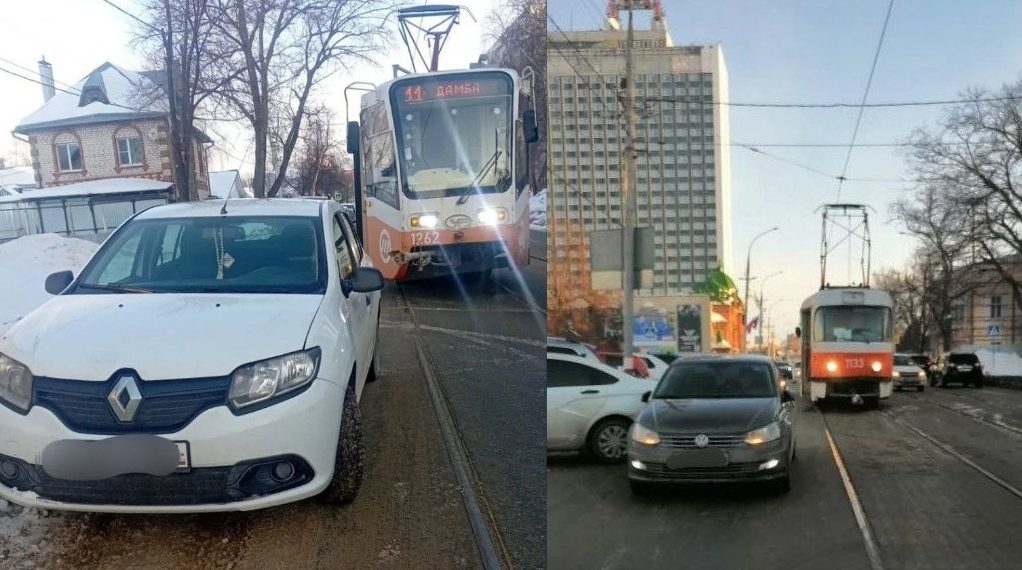 Трамваи в центре Ульяновска меняют маршрут из-за ДТП и неудачной парковки