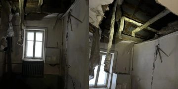 В Ульяновске начали разбирать завалы после обрушения потолка в аварийном доме