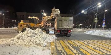 За 24 часа с улиц Ульяновска вывезли 192 самосвала снега