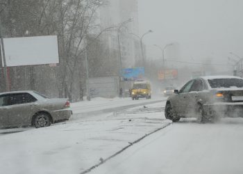 Порывы до 20 м/с и гололёд: в Ульяновске объявлено штормовое предупреждение