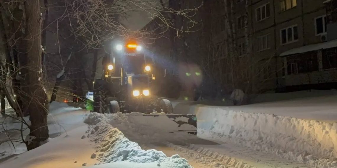 Ульяновских водителей просят не ставить машины на шести улицах в ночь на 7 февраля