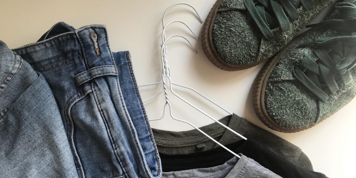 В Ульяновске выявили и арестовали нелегальную обувь