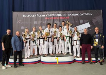 10 золотых медалей привезли ульяновские каратисты с «Кубка Сатори»