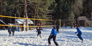 В Ульяновске впервые официально сыграли в пляжный волейбол на снегу