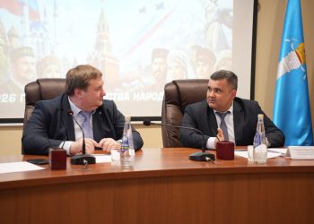 Садыков отчитался перед Болдакиным о жизни и планах Засвияжского района