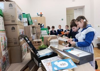 Младшеклассники ульяновской гимназии №1 сделали талисманы для бойцов СВО