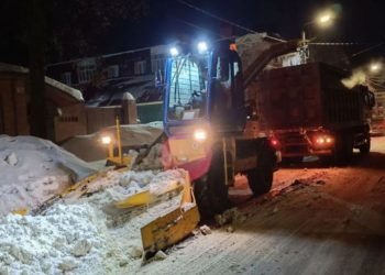 238 самосвалов снега вывезли с улиц Ульяновска за сутки