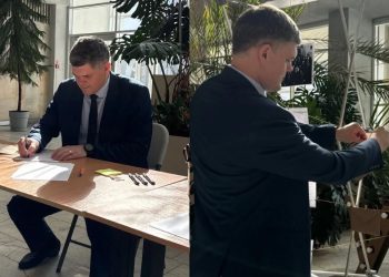 Ректор и студенты УлГПУ написали «письма в будущее»