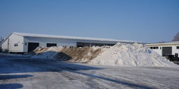 Городские власти обходят предприятия Ульяновска, которым грозит затопление