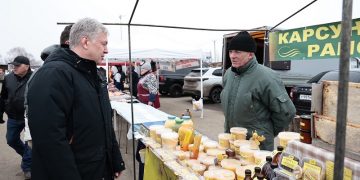 Русских оценил работу новой ярмарочной площадки в Ульяновске и поручил расширить географию торговли