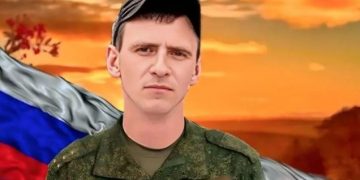 Базарный Сызган прощается с погибшим на СВО Максимом Лобашкиным