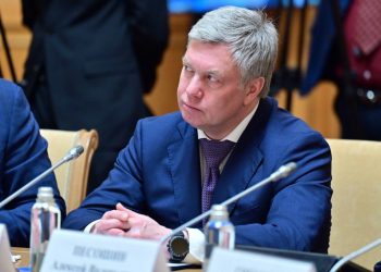 Русских едет в Нижний обсудить демографию на заседании Совета ПФО