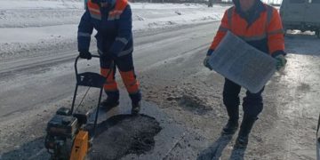 Уберите машины: В мэрии назвали адреса ямочного ремонта на 16 марта